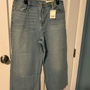 NWT wide leg jeans with unfinished hem